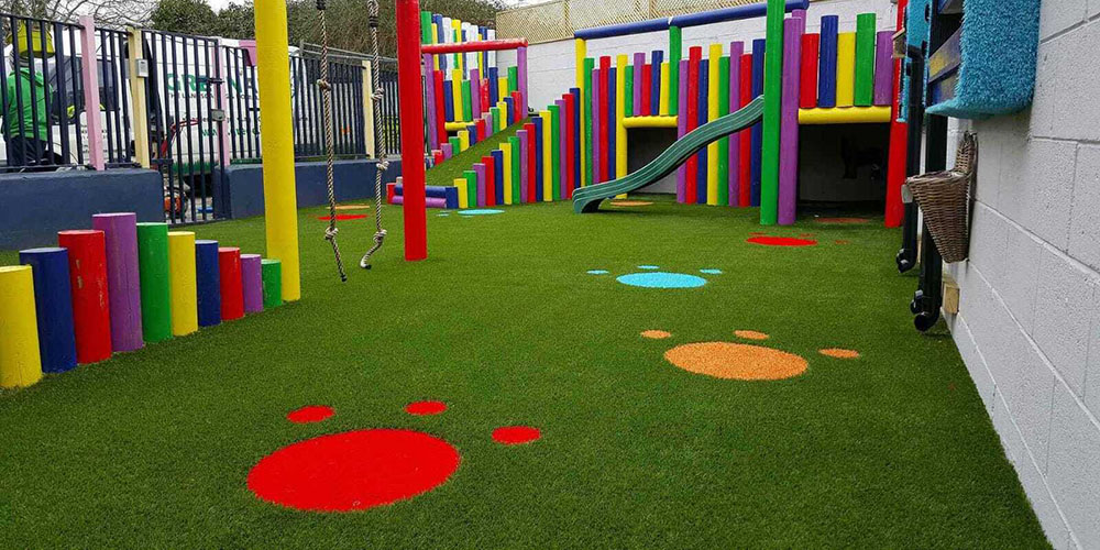Applications of Colored Artificial Grass